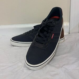 Men Size 9.5 Levi’s Blue Sneakers